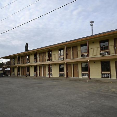 Coachway Inn Luling Luaran gambar